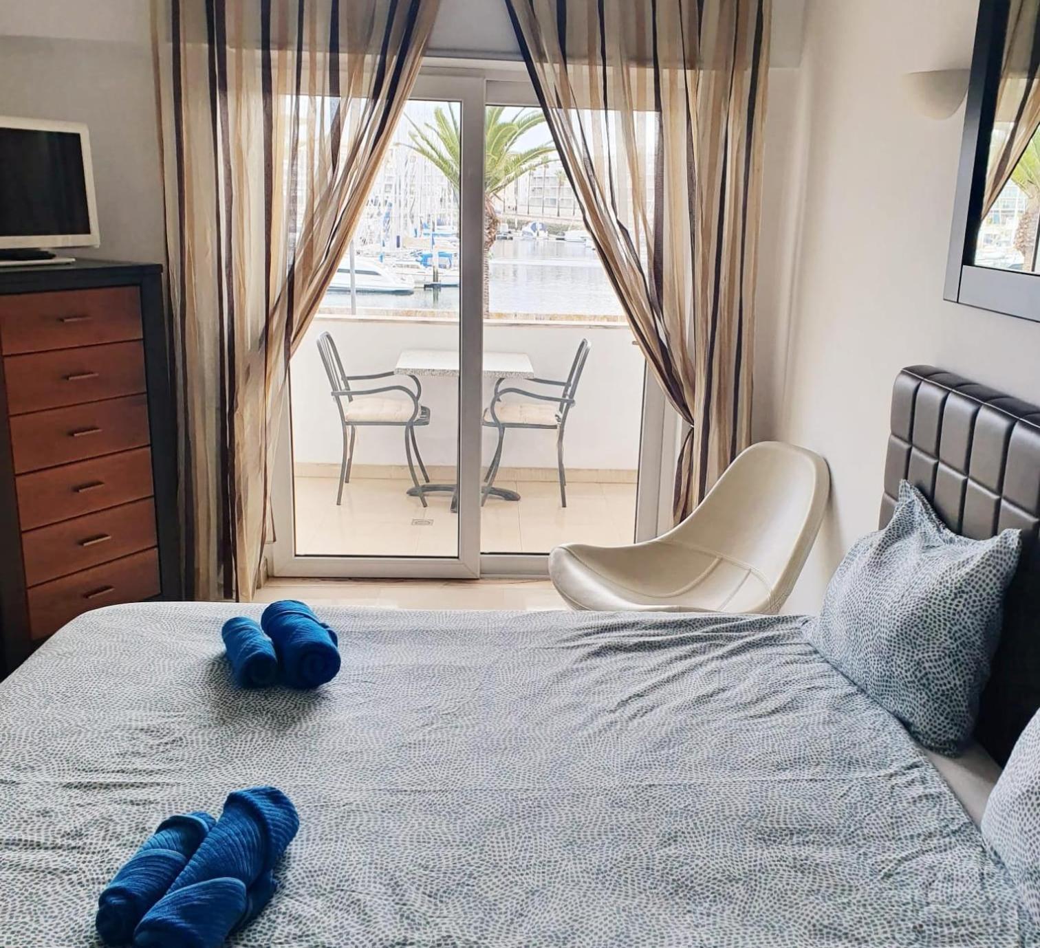 Studio Apt With Spectacular Views Of Lagos Marina ภายนอก รูปภาพ