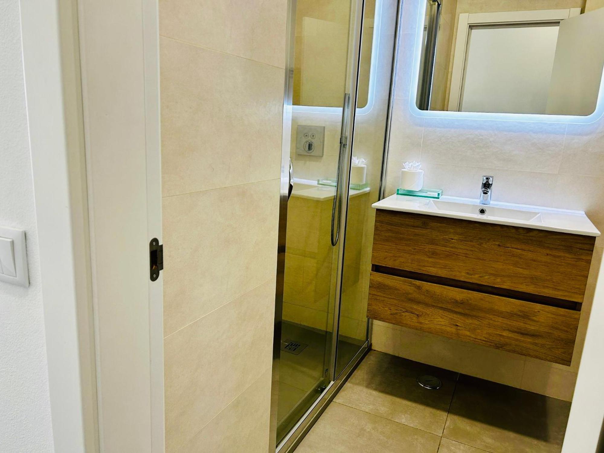 Studio Apt With Spectacular Views Of Lagos Marina ภายนอก รูปภาพ